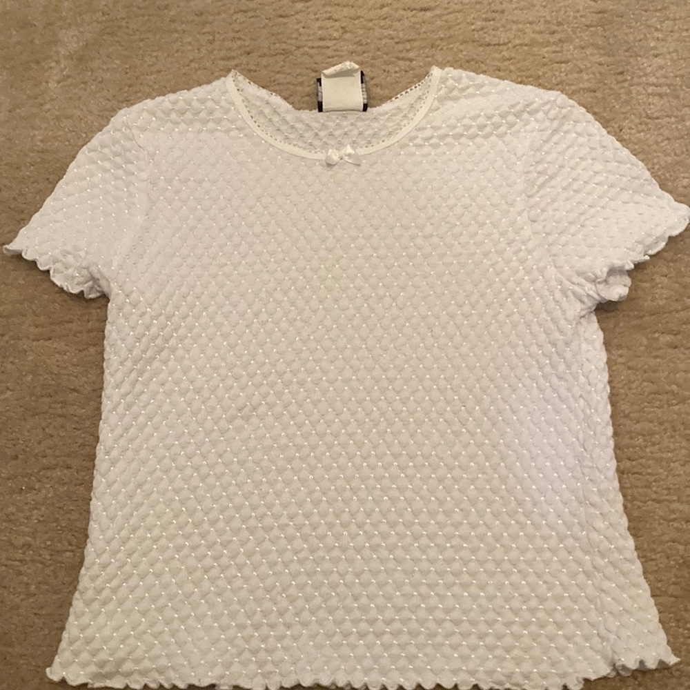 white textured top